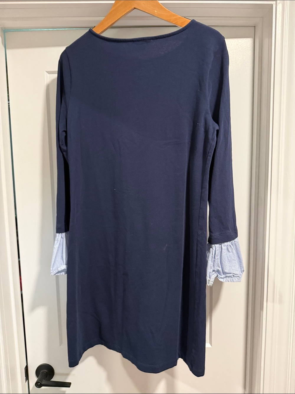 beachlunchlounge Navy Knit Dress with Light Blue Ruffle Cuffs Size Medium - Picture 4 of 4